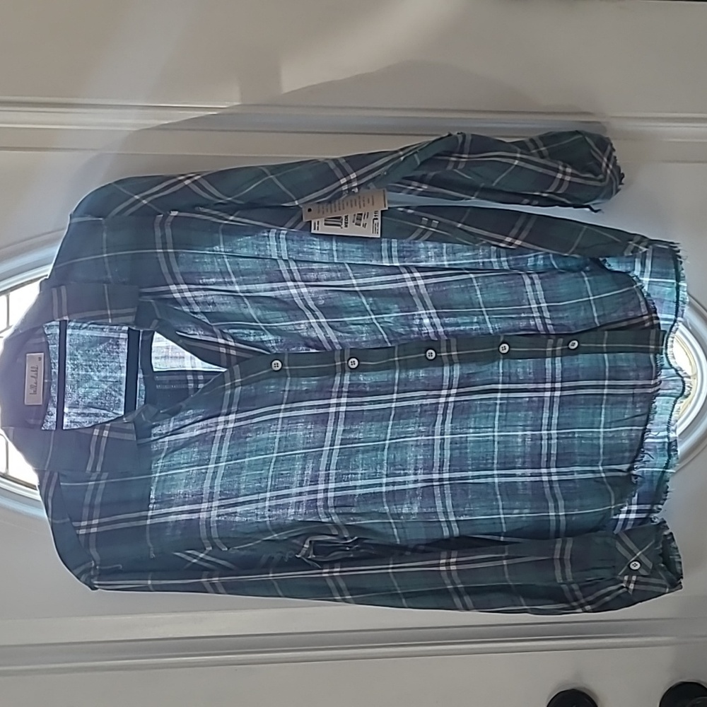 Bella Dahl long sleeve shirt